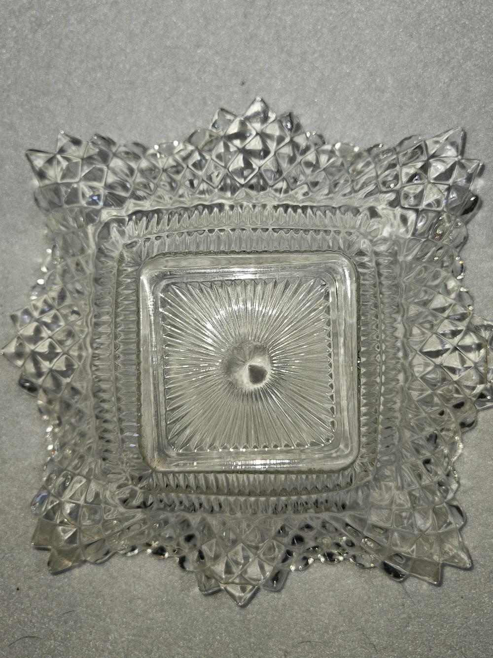 Vintage Indiana Glass Diamond Point Sunburst Square Bowls Set